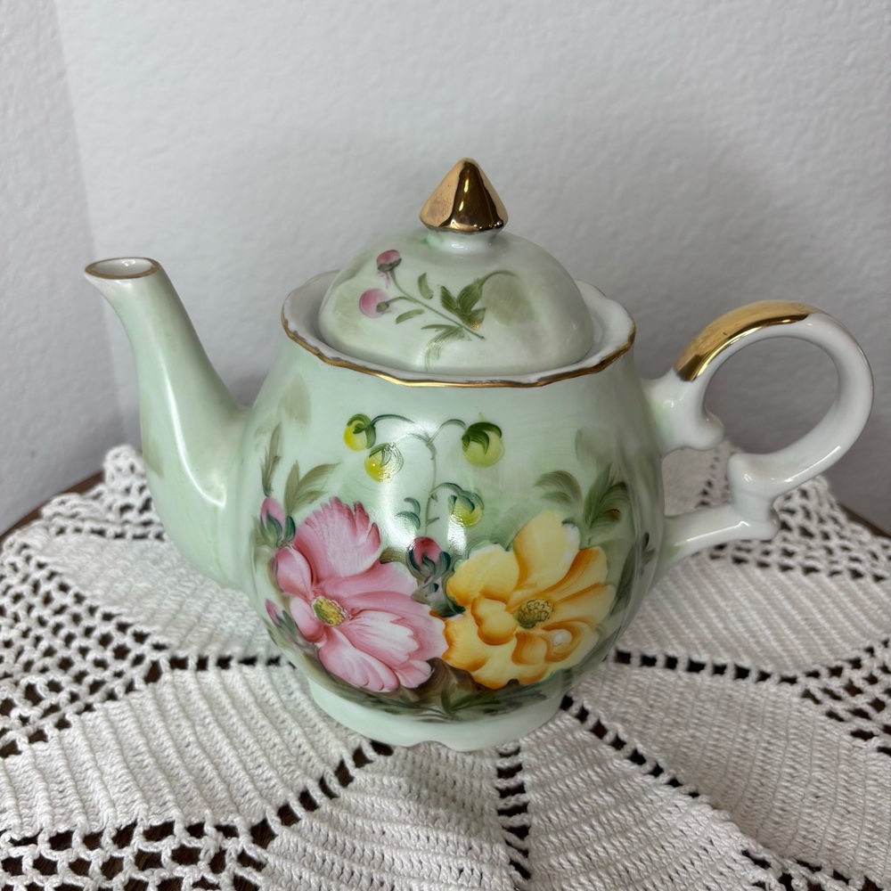 Rare Vintage Lefton Floral Musical Teapot - Picture 3 of 12
